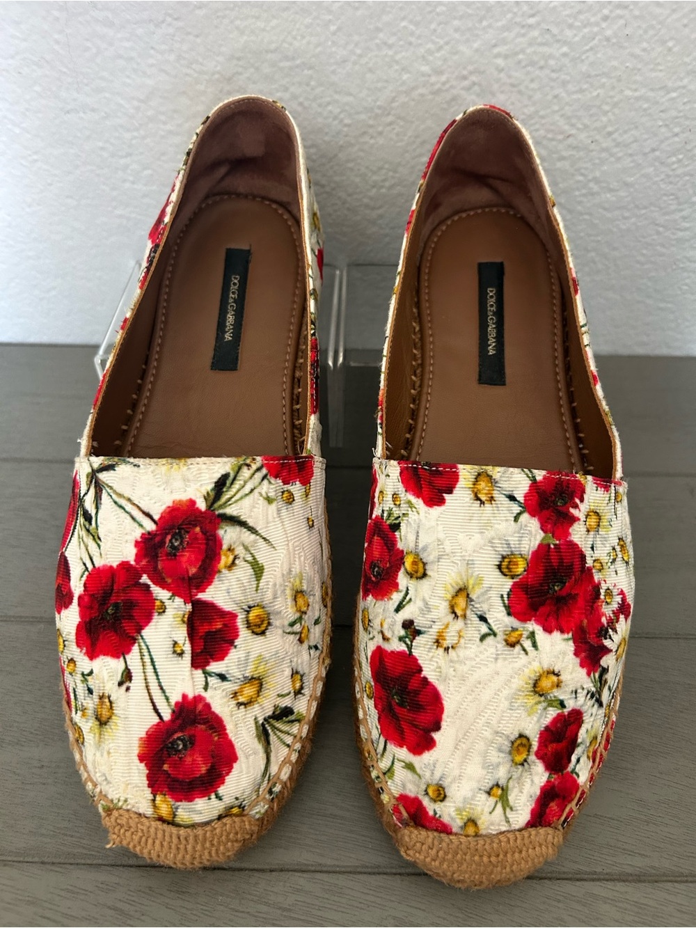 Dolce & Gabbana Cream Espadrilles with Red Floral Print Flat Women’s shoes 40
